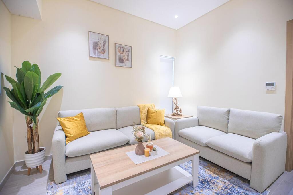 Luxury 3 Bdr Villa By The Sea 54 푸자이라 외부 사진