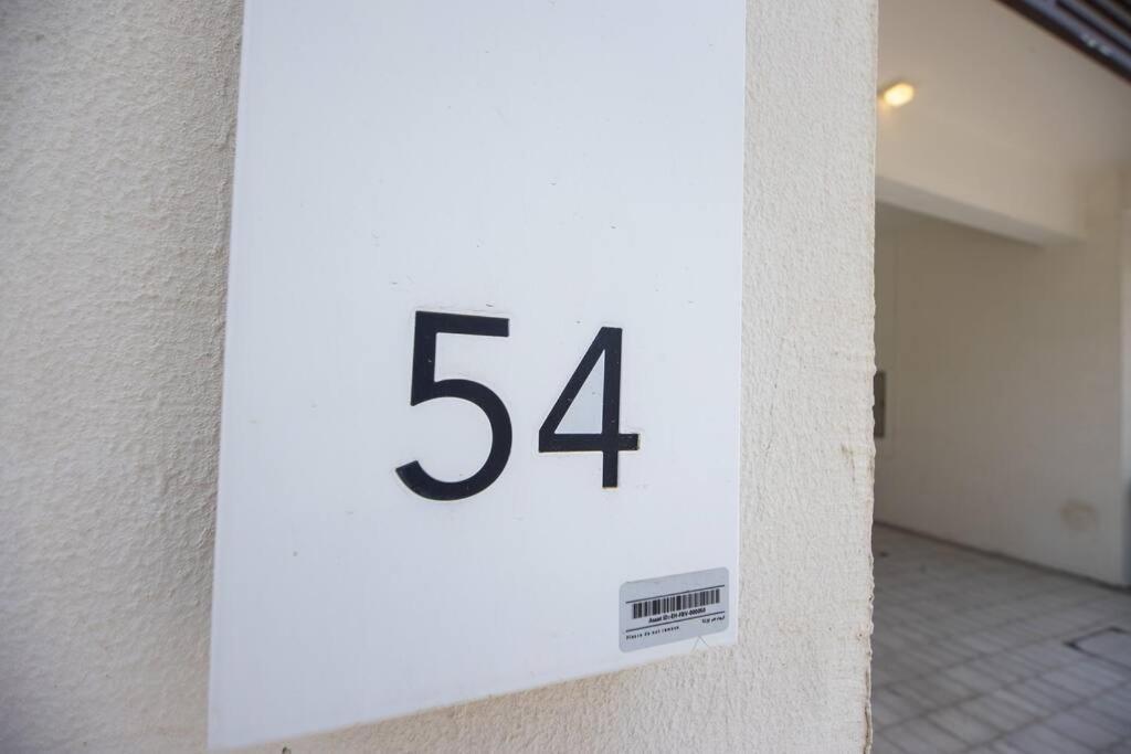Luxury 3 Bdr Villa By The Sea 54 푸자이라 외부 사진